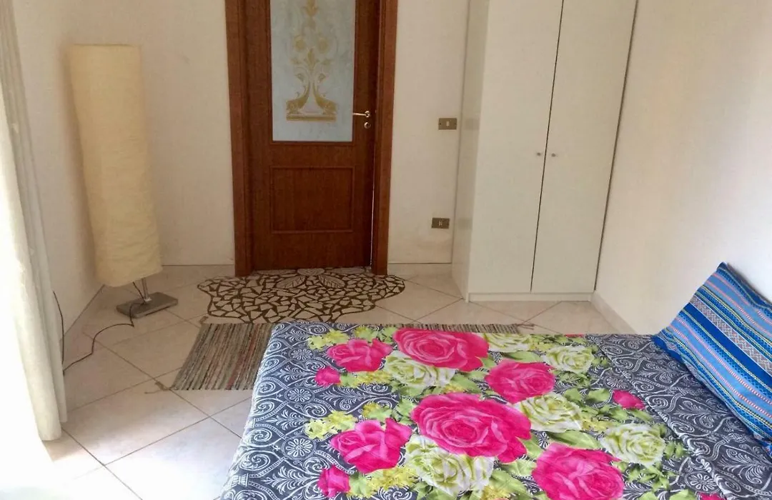 Miseria E Nobilta Apartment Check-In From 12 00 To 15 00-1